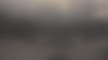 Weather camera view of Hilldale Elementary School.