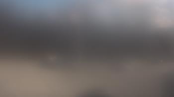 Weather camera view of Hilldale Elementary School.