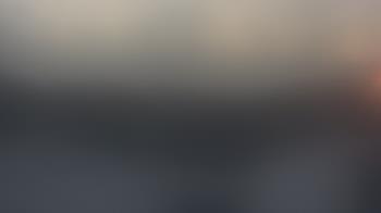 Weather camera view of Hilldale Elementary School.