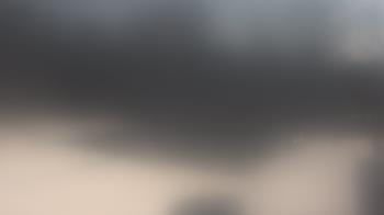 Weather camera view of Hilldale Elementary School.