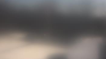 Weather camera view of Hilldale Elementary School.