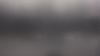 Weather camera view of Hilldale Elementary School.