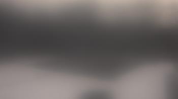 Weather camera view of Hilldale Elementary School.