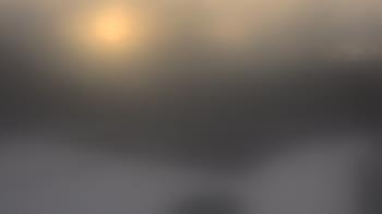 Weather camera view of Hilldale Elementary School.