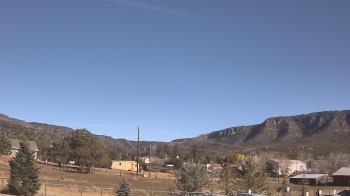 Weather camera view of Pine Strawberry Elementary School 12.