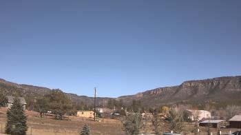 Weather camera view of Pine Strawberry Elementary School 12.