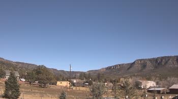 Weather camera view of Pine Strawberry Elementary School 12.
