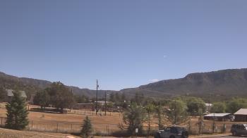 Weather camera view of Pine Strawberry Elementary School 12.