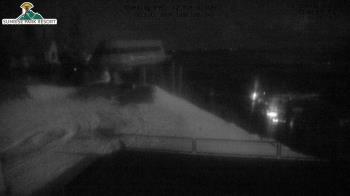 Weather camera view of Sunrise Park Resort 10650 ft elev.