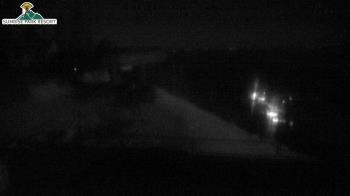 Weather camera view of Sunrise Park Resort 10650 ft elev.
