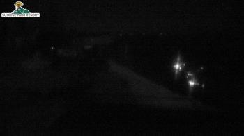Weather camera view of Sunrise Park Resort 10650 ft elev.