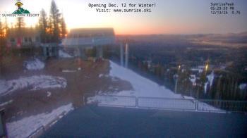 Weather camera view of Sunrise Park Resort 10650 ft elev.