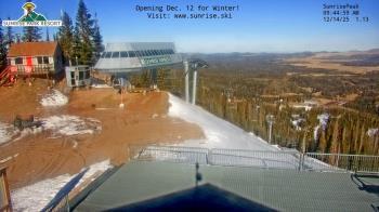 Weather camera view of Sunrise Park Resort 10650 ft elev.