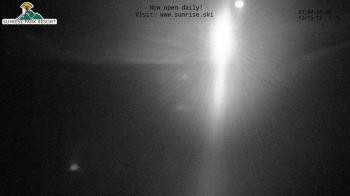 Weather camera view of Sunrise Park Resort 10650 ft elev.