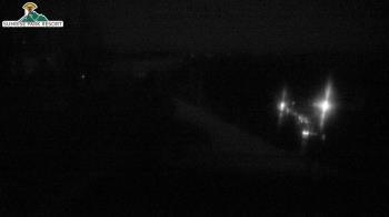 Weather camera view of Sunrise Park Resort 10650 ft elev.