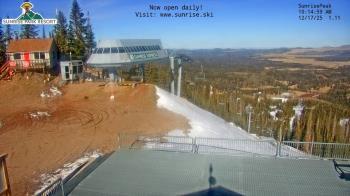 Weather camera view of Sunrise Park Resort 10650 ft elev.