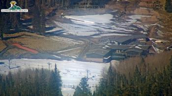 Weather camera view of Sunrise Park Resort 10650 ft elev.