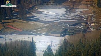Weather camera view of Sunrise Park Resort 10650 ft elev.