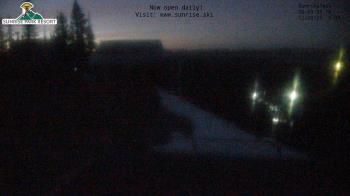 Weather camera view of Sunrise Park Resort 10650 ft elev.