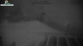 Weather camera view of Sunrise Park Resort 10650 ft elev.