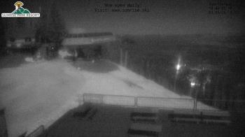 Weather camera view of Sunrise Park Resort 10650 ft elev.
