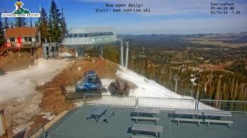 Weather camera view of Sunrise Park Resort 10650 ft elev.