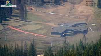 Weather camera view of Sunrise Park Resort 10650 ft elev.