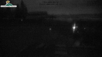 Weather camera view of Sunrise Park Resort 10650 ft elev.