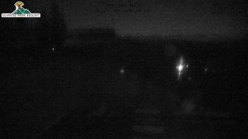 Weather camera view of Sunrise Park Resort 10650 ft elev.