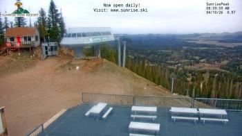 Weather camera view of Sunrise Park Resort 10650 ft elev.
