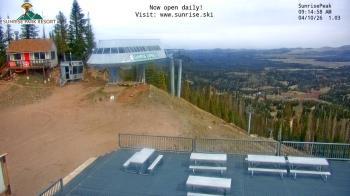 Weather camera view of Sunrise Park Resort 10650 ft elev.
