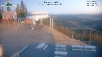 Weather camera view of Sunrise Park Resort 10650 ft elev.