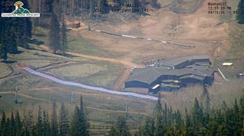 Weather camera view of Sunrise Park Resort 10650 ft elev.