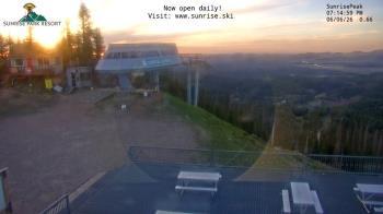 Weather camera view of Sunrise Park Resort 10650 ft elev.