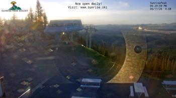 Weather camera view of Sunrise Park Resort 10650 ft elev.