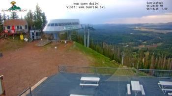 Weather camera view of Sunrise Park Resort 10650 ft elev.