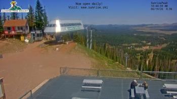 Weather camera view of Sunrise Park Resort 10650 ft elev.