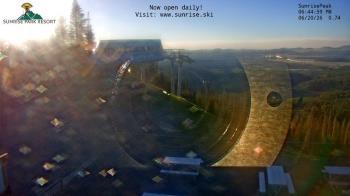 Weather camera view of Sunrise Park Resort 10650 ft elev.