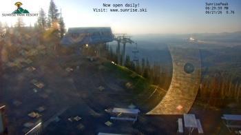 Weather camera view of Sunrise Park Resort 10650 ft elev.