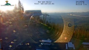 Weather camera view of Sunrise Park Resort 10650 ft elev.