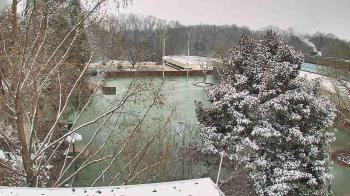 Weather camera view of German School of Washington.