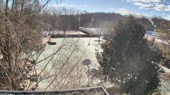 Weather camera view of German School of Washington.