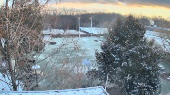 Weather camera view of German School of Washington.
