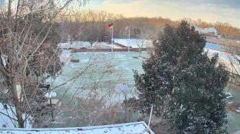 Weather camera view of German School of Washington.