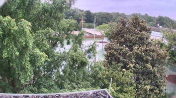 Weather camera view of German School of Washington.