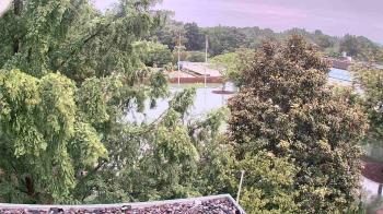 Weather camera view of German School of Washington.