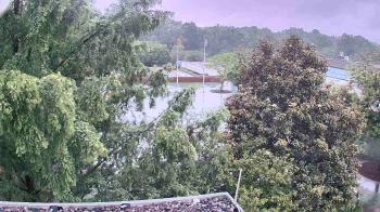 Weather camera view of German School of Washington.