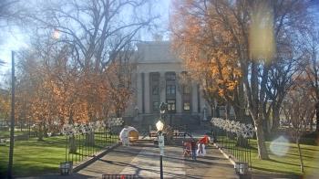 Weather camera view of Prescott Courthouse Square.