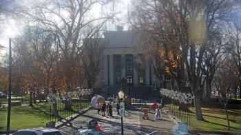 Weather camera view of Prescott Courthouse Square.