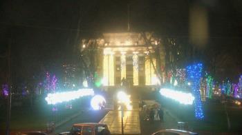 Weather camera view of Prescott Courthouse Square.